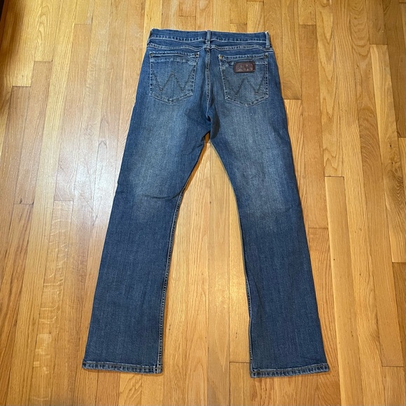 Men’s 30x32 Wrangler retro slim fit jeans - Picture 6 of 6